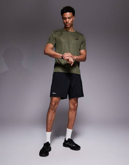 adidas Training Essentials T-shirt i olivengrøn, 2 af 5