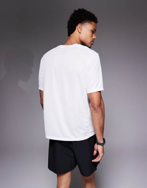 adidas Training Essentials t-shirt i vitt, 3 av 5
