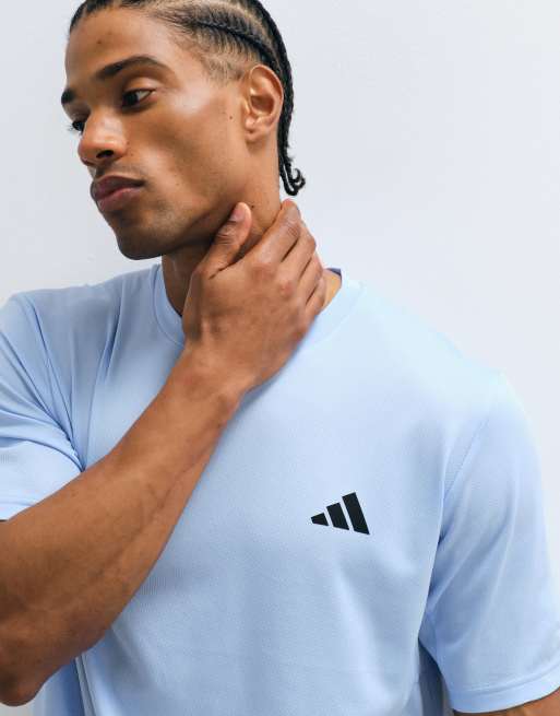 adidas Training Essentials T-Shirt in Hellblau, 4 von 5