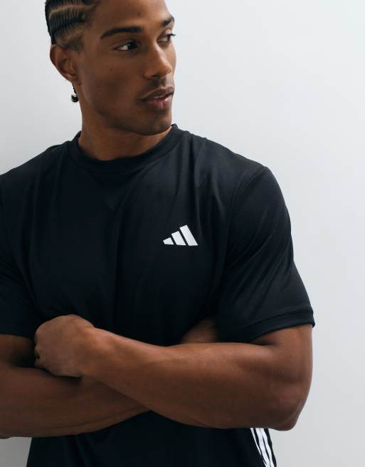 adidas Training – Essentials – T-Shirt in Schwarz mit den 3 Streifen, 4 von 5
