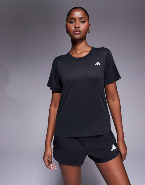 adidas Training – Essentials – T-Shirt in Schwarz - view 1