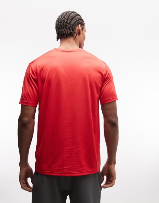 adidas Training Essentials T-shirt met 3 strepen in rood, 3 van 5