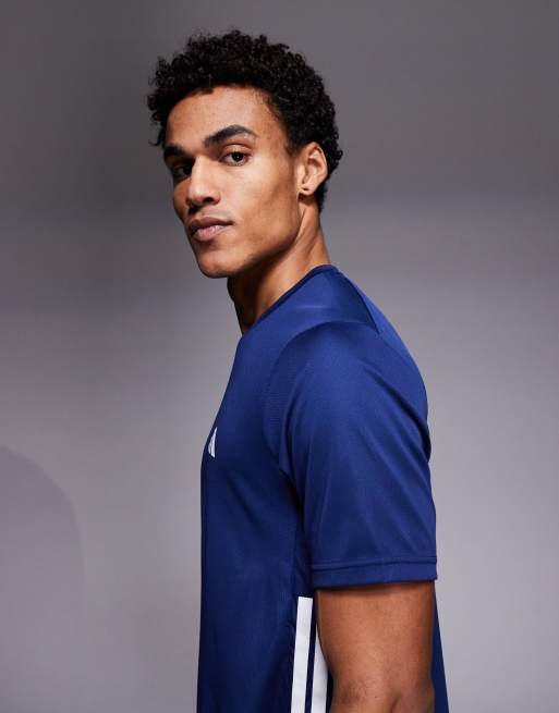 adidas - Training Essentials - T-shirt met 3-Stripes in marineblauw, 4 van 5