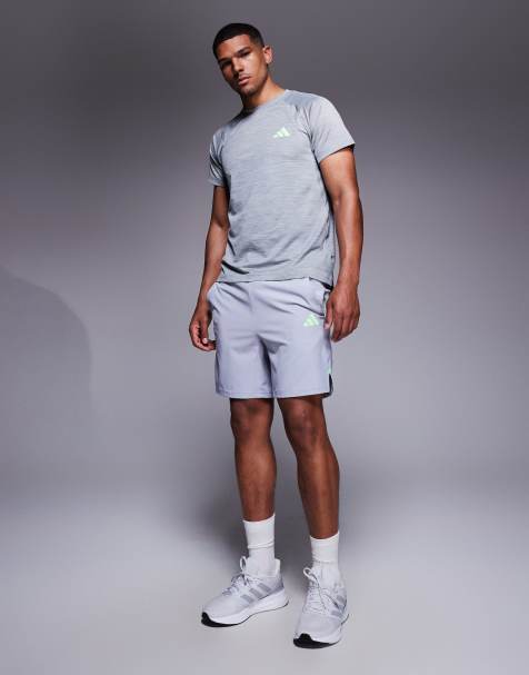 adidas – Training Gym+ – Grå och gröna shorts med 3 ränder - view 1