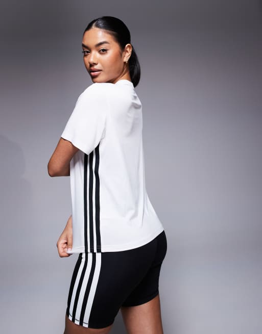 adidas Training - Hvid t-shirt med 3 striber, 3 af 4