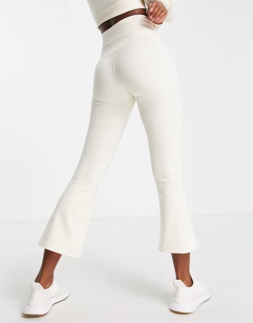 White hot sale flared leggings