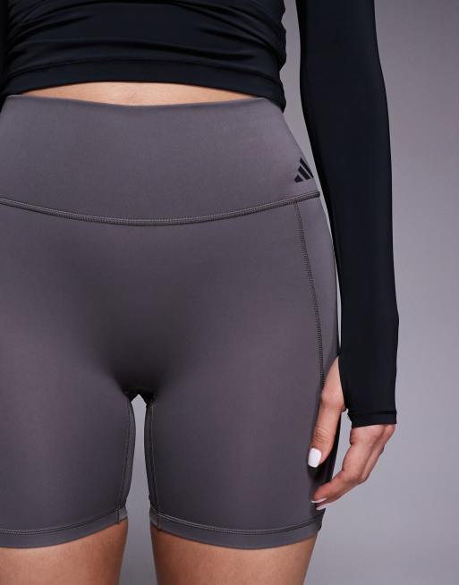adidas - Training - Optime - Bootyshort met 3-Stripes in donkergrijs, 4 van 5