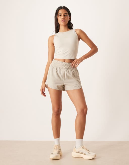 adidas - Training - Pacer - 3" lange short met hoge taille in stone, 2 van 5