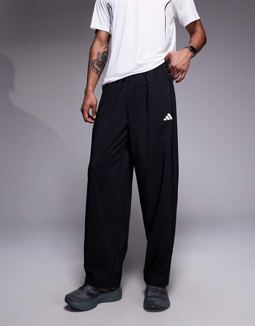 Training - Power - Jogginghose in Schwarz Schwarz XS