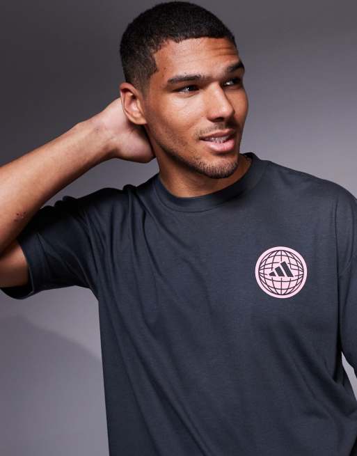 adidas Training – Power – T-Shirt in Schwarz mit Globus-Rückenprint, 3 von 4
