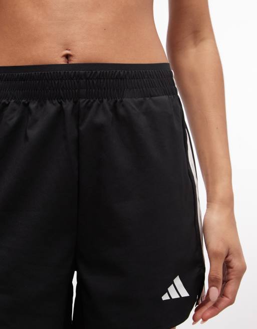 adidas Training – Shorts aus Webstoff in Schwarz mit 3 Streifen in Weiß, 4 von 5