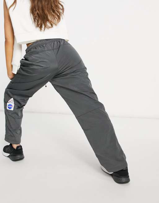 Space joggers store