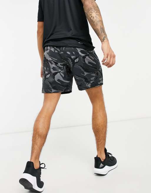 Camo nike 2024 sweat shorts