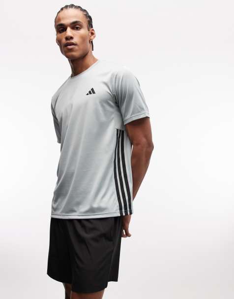 adidas - Training - T-shirt met 3-Stripes in saliegroen - view 1