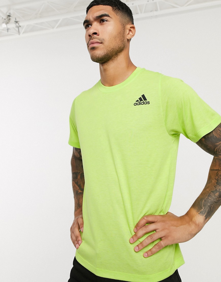 adidas - Training - T-shirt met logo in limoengroen