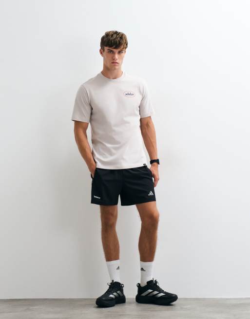 adidas training T-shirt met print op de rug in grijs, 2 van 5