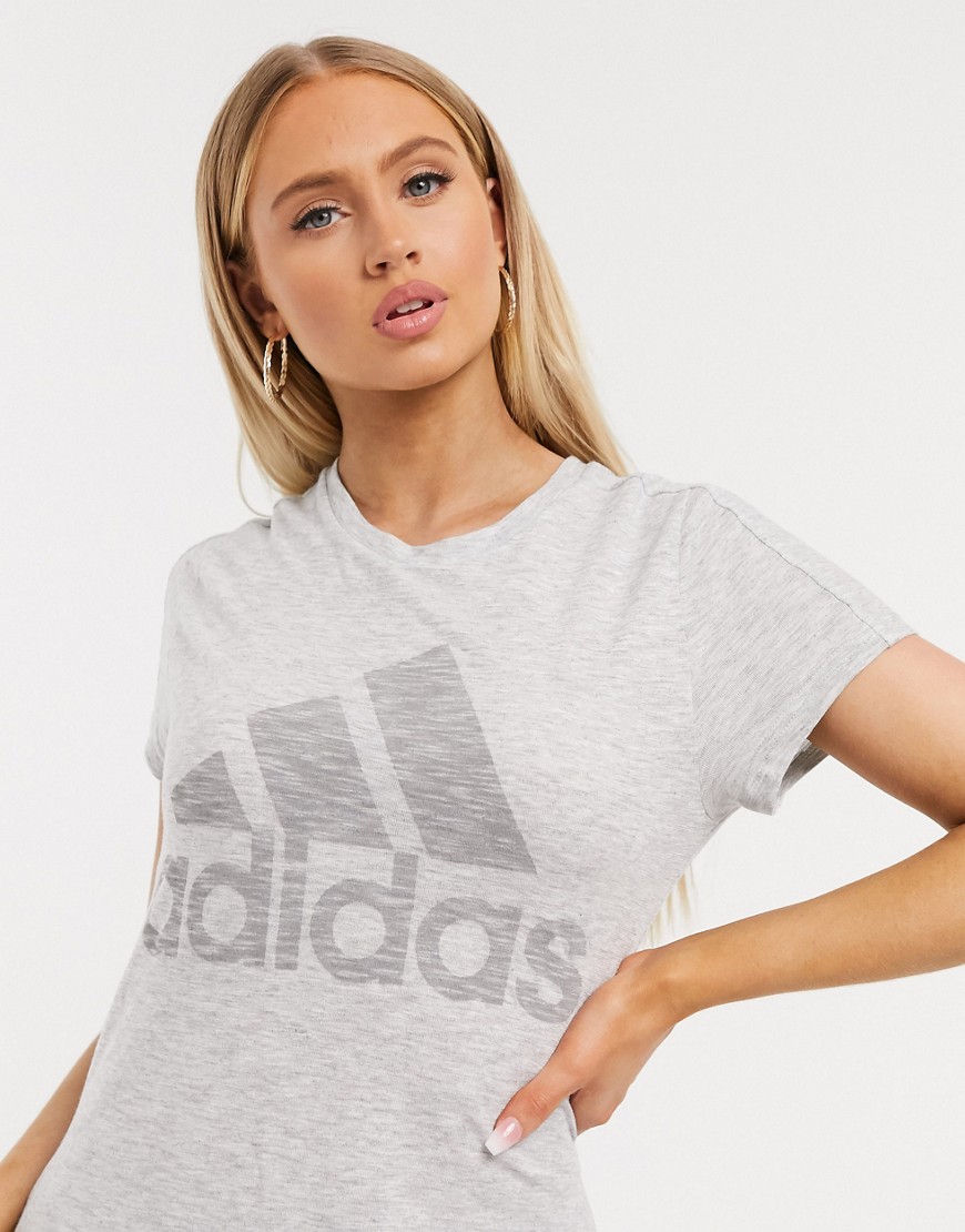 Adidas training t-shirt with badge of sports in grey-White