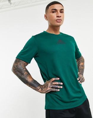 adidas Training t-shirt with central logo in green