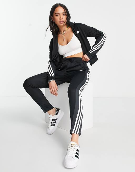 adidas Training – Team – Trainingsanzug in Schwarz mit den 3 Streifen
