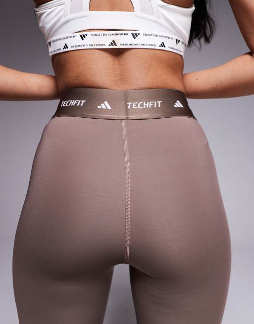 adidas – Training Tech Fit – 7/8-Leggings in Dunkelbraun, 5 von 5