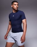 [adidas performance] adidas Training Tech Fit base layer t-shirt in navy XS Legend ink