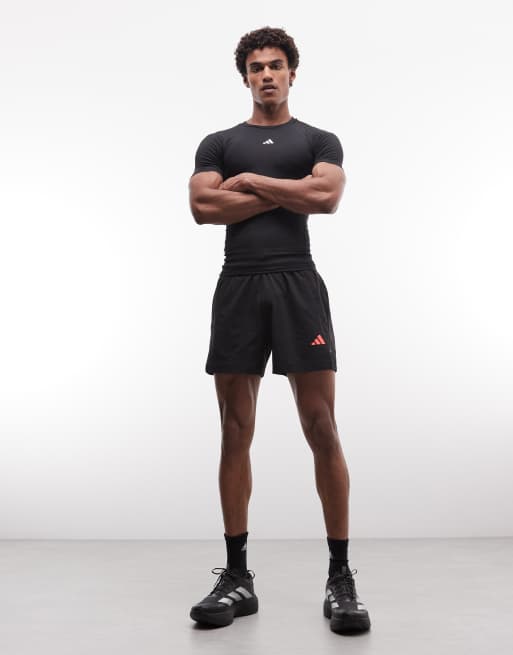 adidas Training – Tech Fit – Baselayer-T-Shirt in Schwarz, 2 von 5