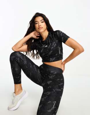 adidas - Training - Techfit - Overhemd in zwart