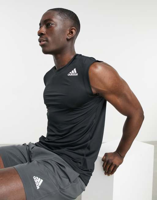 adidas Tank Top Techfit em Preto