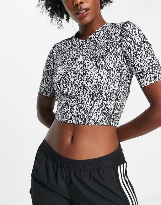 Asos Donna Abbigliamento Top e t-shirt T-shirt T-shirt a maniche corte Adidas Training Techfit T-shirt bianca a maniche corte con stampa 