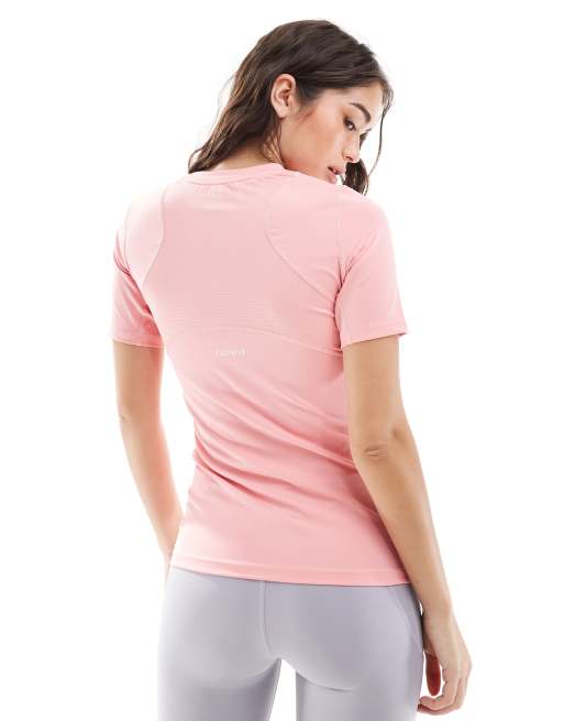adidas - Training - Techfit - T-shirt in roze, 3 van 4