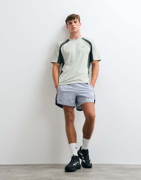 adidas Training tekniska färgblockade shorts i grått - view 1