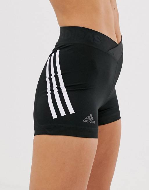 Black booty store shorts adidas