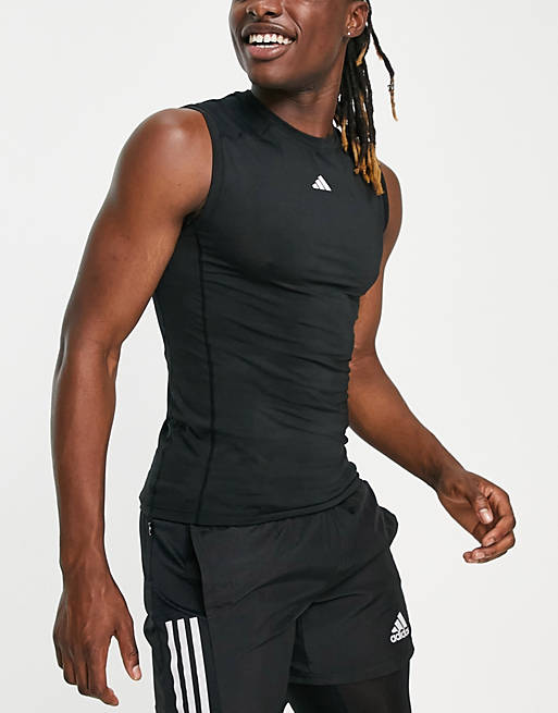 kamp kunstmest opmerking adidas Training tight fit sleeveless t-shirt in black | ASOS