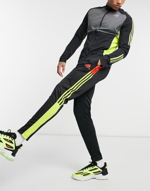 3 stripe sweatpants