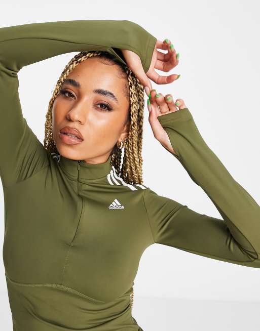 adidas Training – Top z długim rękawem i zamkiem pod szyją z motywem trzech pasków w kolorze khaki