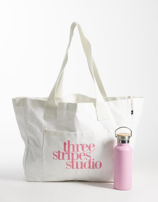 adidas Training tote bag in white and pink, 2 of 4