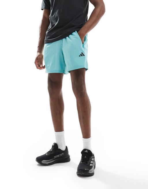adidas Training - Train Essentials - Mintgrønne vævede shorts