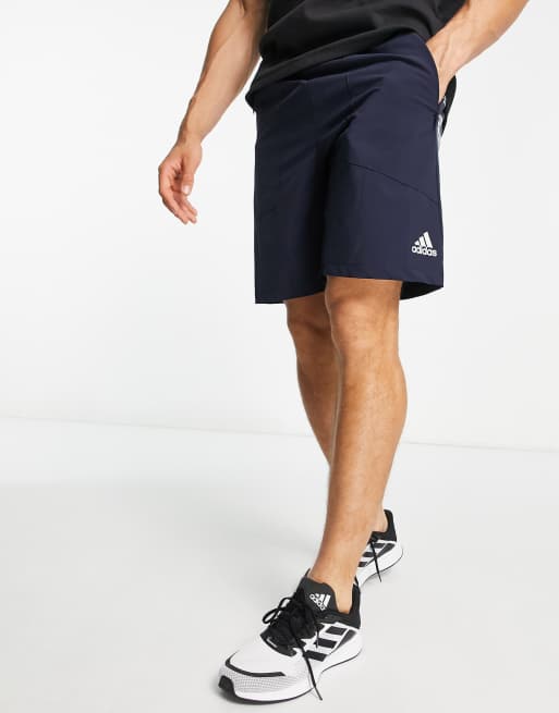 adidas - Training - Train Icons - Short met logo in marineblauw 