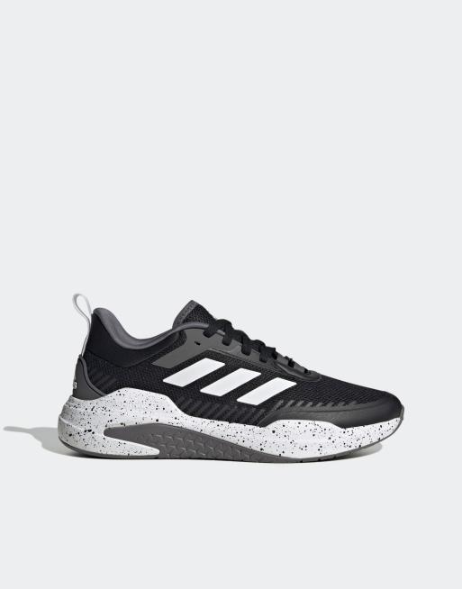 adidas - Training - Trainer V - Sneakers in zwart en wit