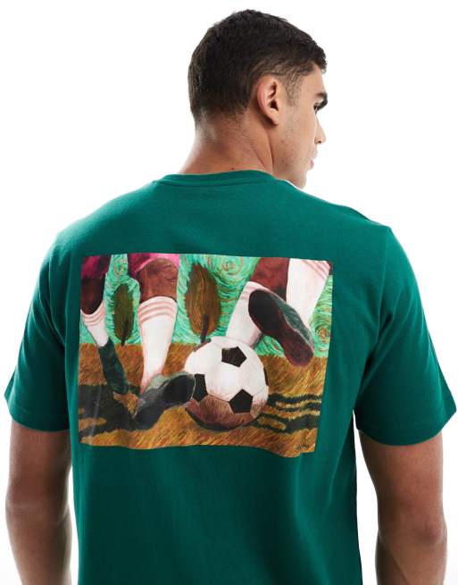 adidas Training – Turkusowy T-shirt z nadrukiem z motywem piłki nożnej na plecach