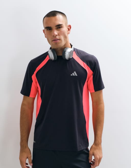 adidas Trainings-T-Shirt mit Colourblock in Schwarz und Rot, 5 von 5
