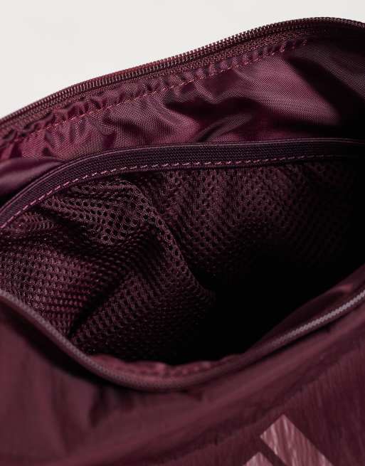 adidas Trainings-Umhängetasche aus Nylon in Burgunderrot, 3 von 4