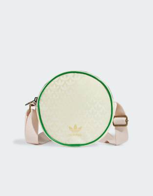 Round waist best sale bag adidas