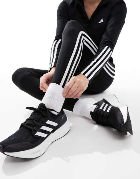 adidas – Ultraboost 5 – Czarne buty do biegania - view 1