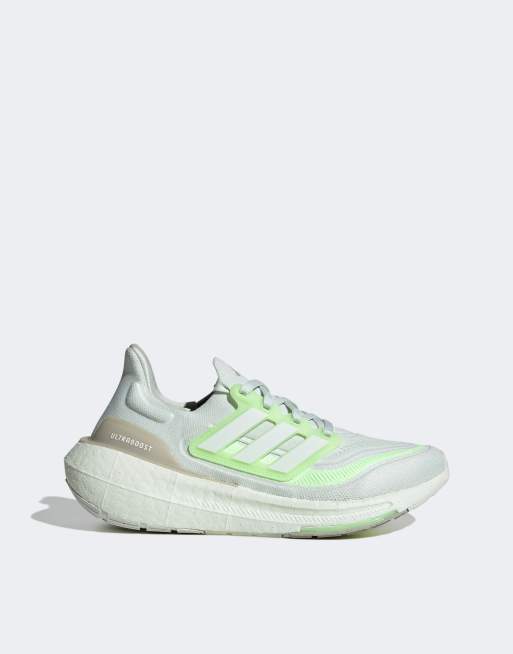 adidas - Ultraboost Light - Hardlopen - Sneakers in groen