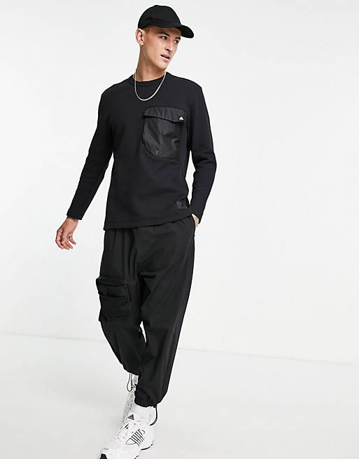 T-Shirts & Vests adidas utility long sleeve top with pocket detail in black 