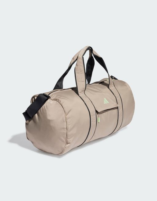 Stella mccartney yoga bag adidas hotsell