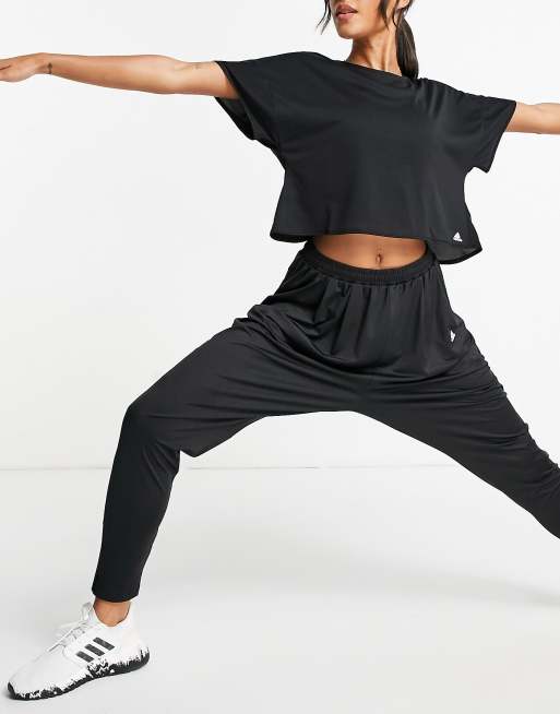 adidas Yoga – Czarne spodnie o luźnym kroju