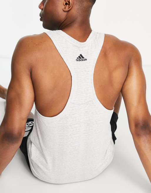 adidas - Yoga - Hemdje in grijs 