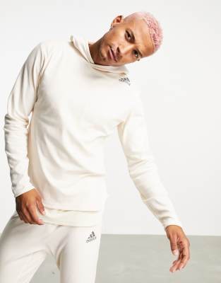 Adidas Yogi
